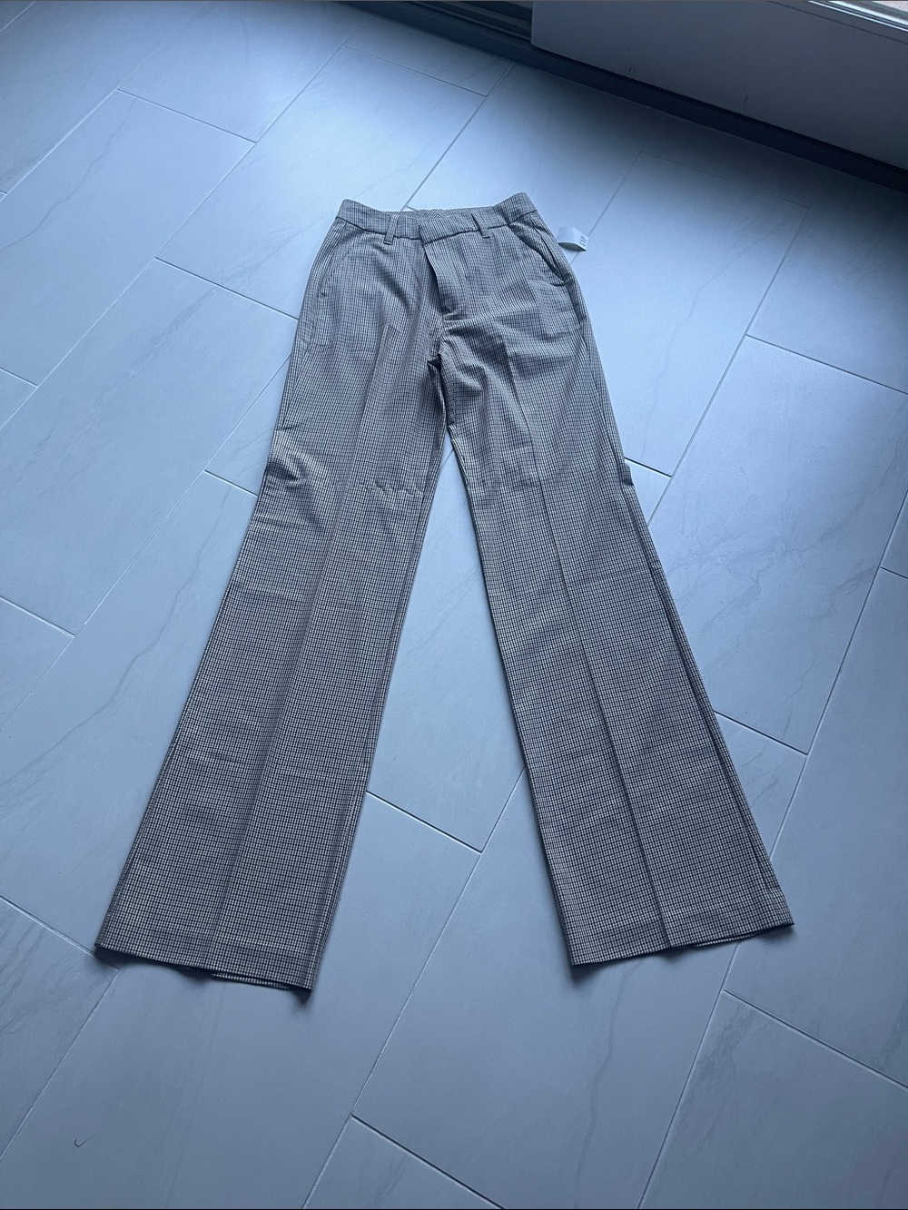 GAP khakis